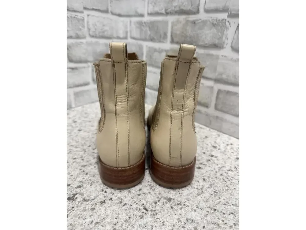 Thursday Boot Company Women's Dreamer Chelsea Boot in Beige Leather